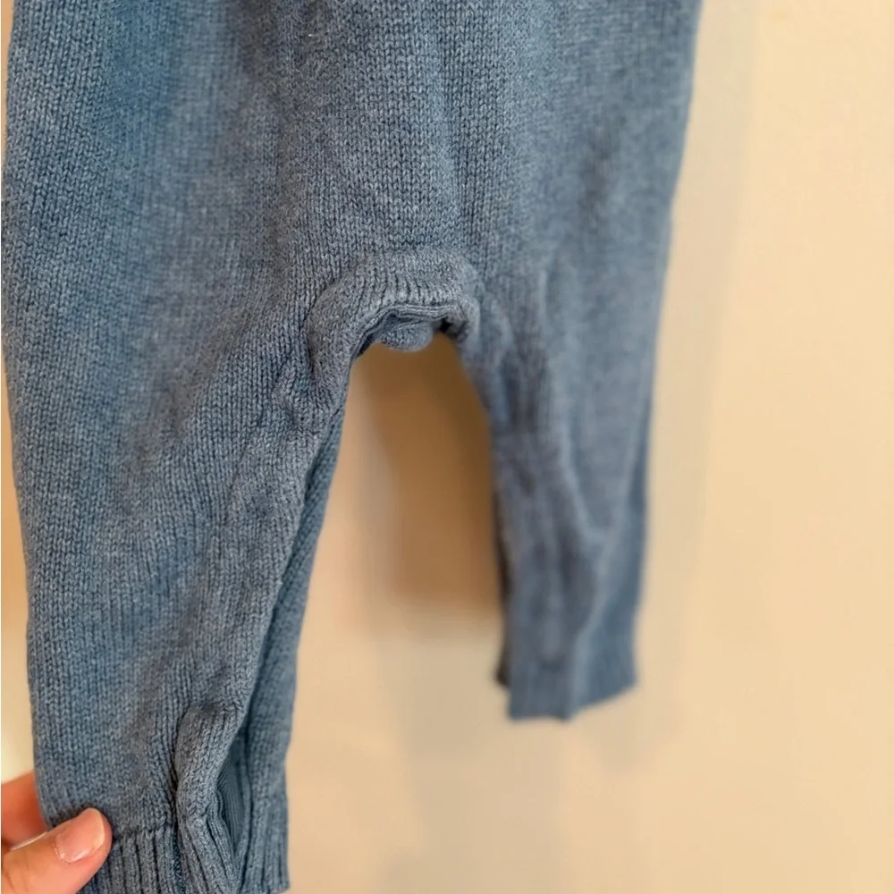 Baby GAP Blue Knit Kids Overalls with Snowflake Pattern 6-12 months